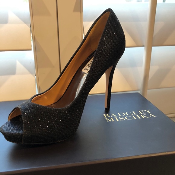 Badgley Mischka Kassidy II Size 6.5 - Picture 5 of 12